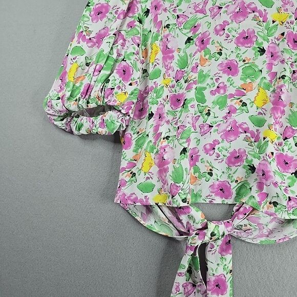 ASTR The Label Floral Puff Sleeve Top White Crop Medium Viscose - Picture 5 of 9